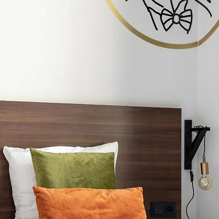 Hotell Alex 4*