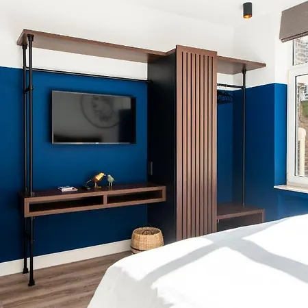 Hotell Alex 4*