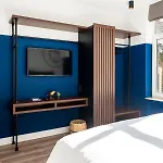 Hotell Alex 4*