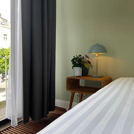 Alex Hotel