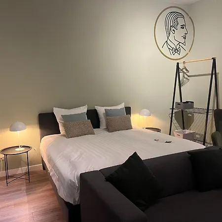 Alex Hotel 4*