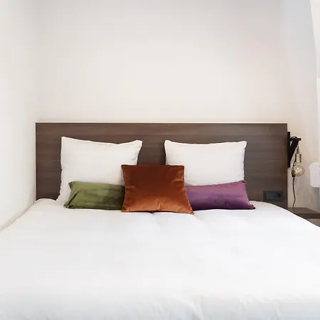 Alex Hotel