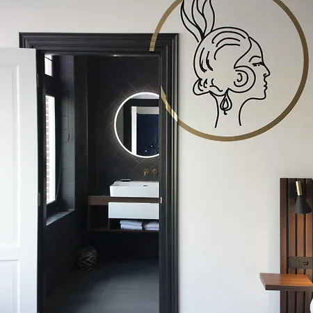 Hotel Alex