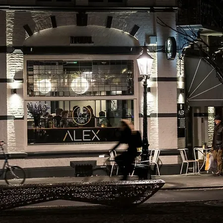 Alex Otel 4*
